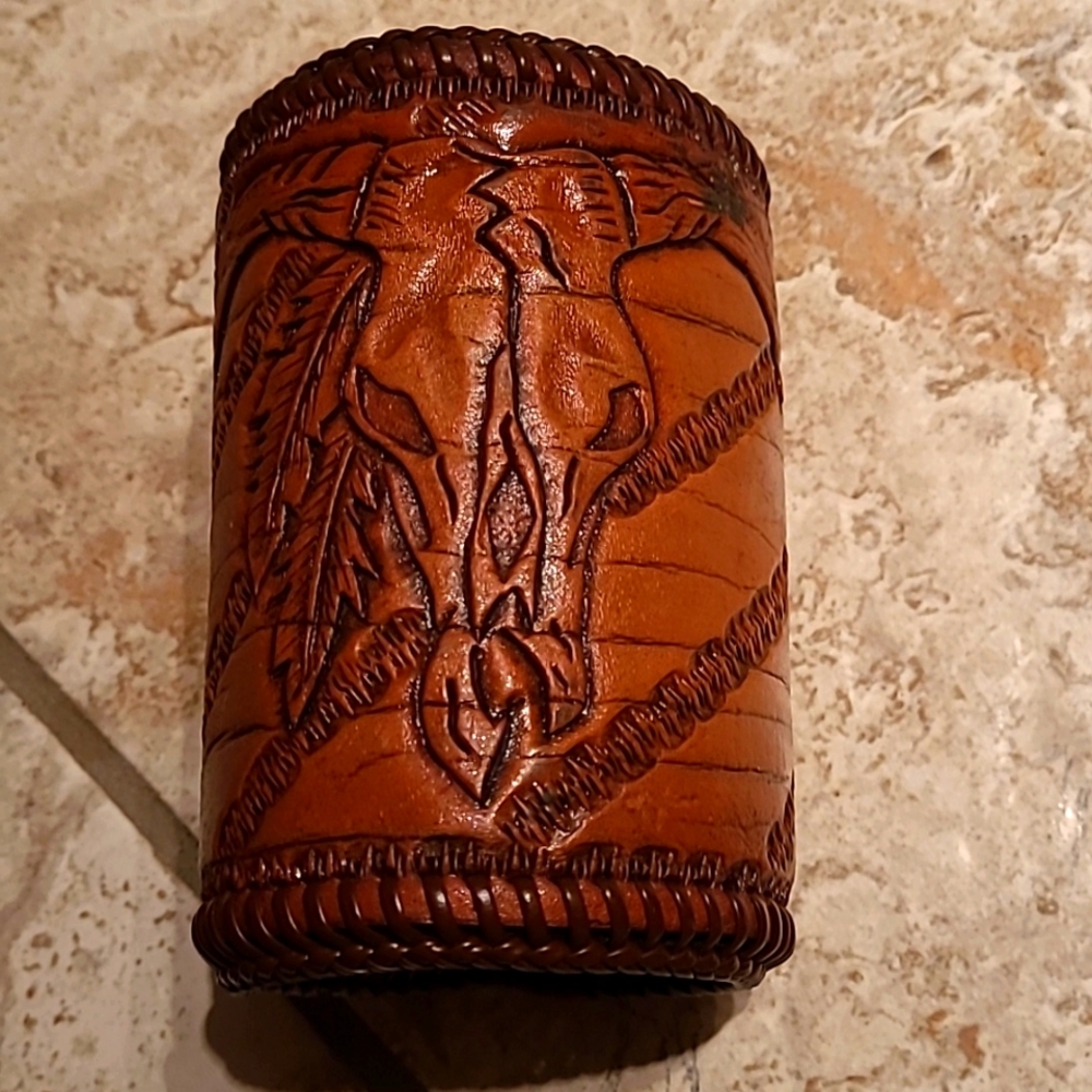Drink  koozie, Leather